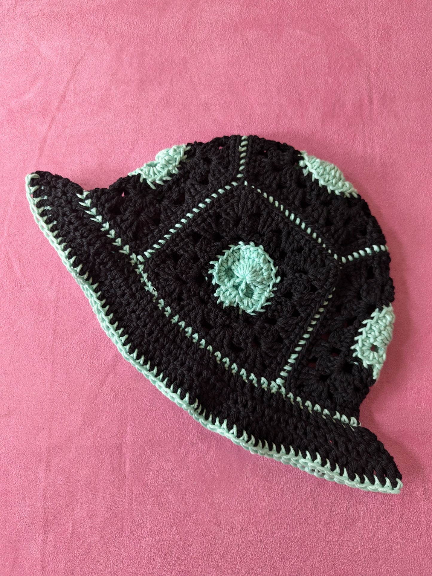 Glow in dark ✨ Skulls Crochet Bucket hat in icy blue x black