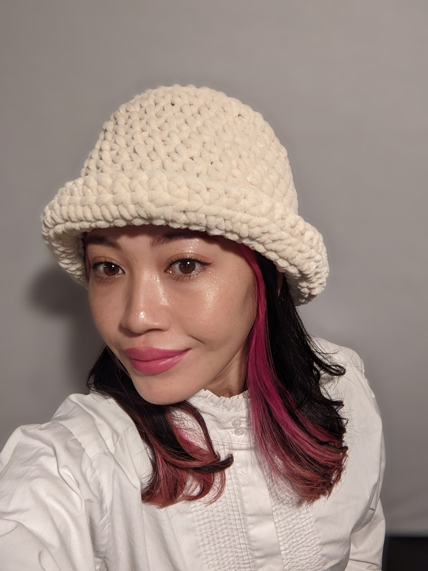 Fluffy Crochet Bucket Hat in Ivory
