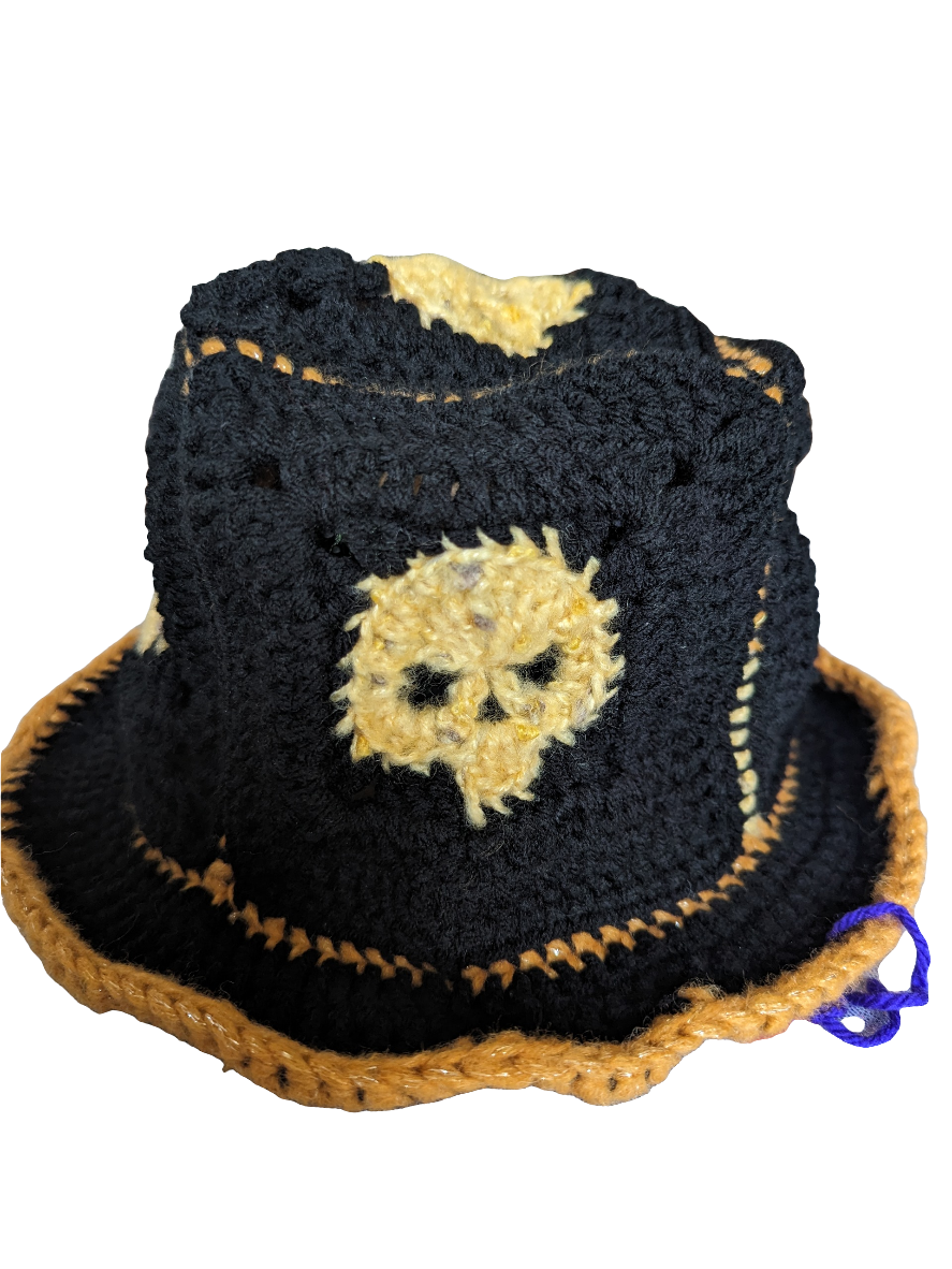 Skulls Crochet Bucket hat in Black x Yellow