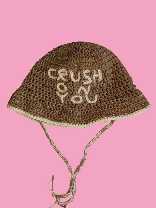 CRUSH ON YOU Crochet Bucket hat in Brown