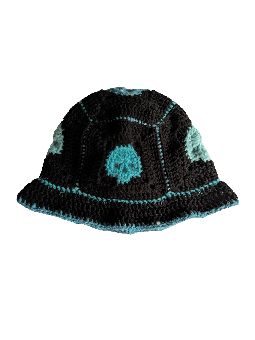 Skulls Crochet Bucket hat in Black x Blue