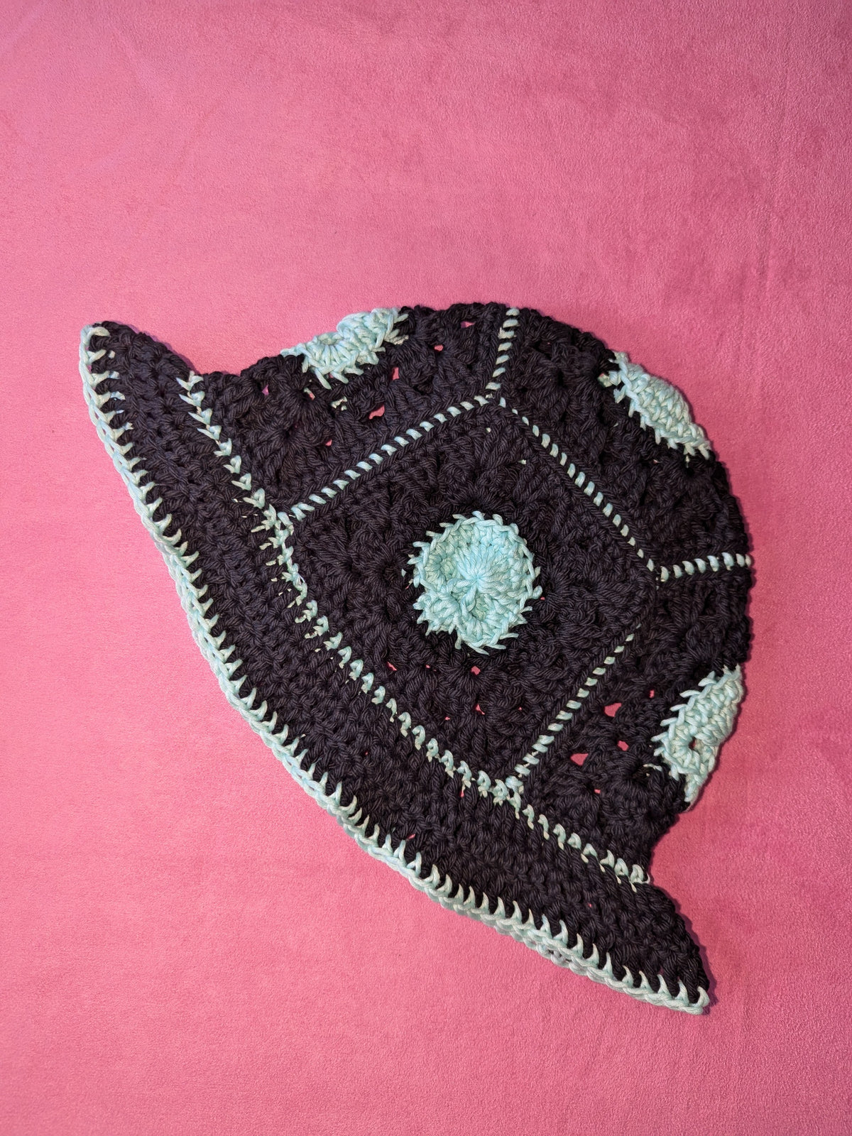 Glow in dark ✨ Skulls Crochet Bucket hat in icy blue x black