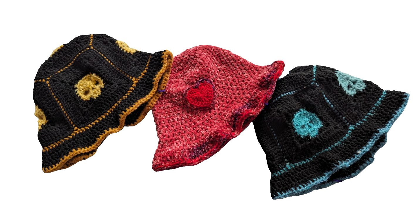 Skulls Crochet Bucket hat in Black x Yellow