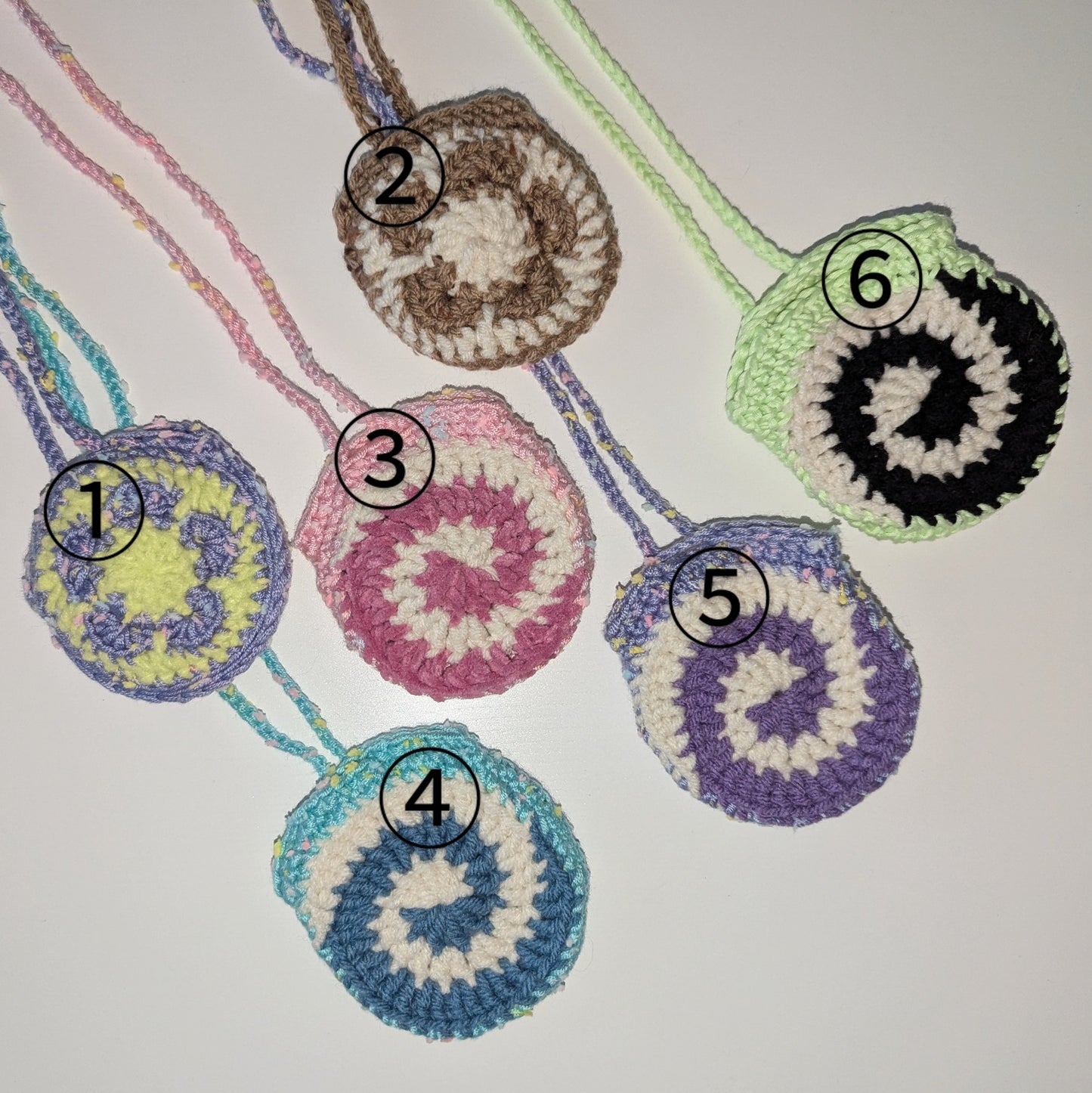 Earbuds Holder